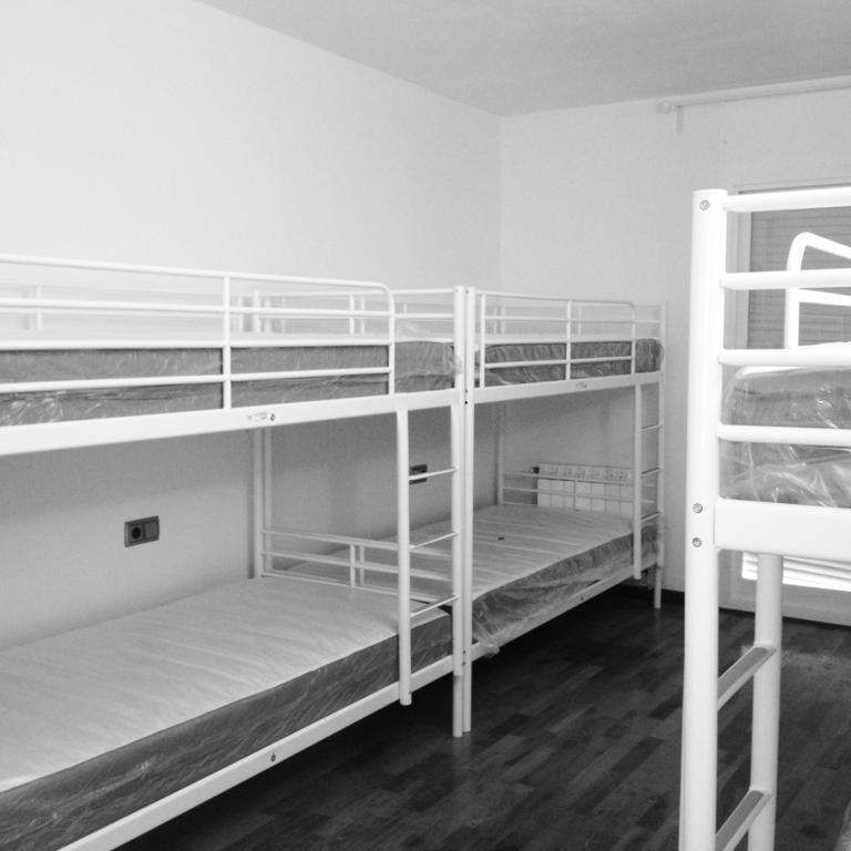 Sitges Beach Hostel Номер фото