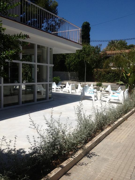 Sitges Beach Hostel Экстерьер фото