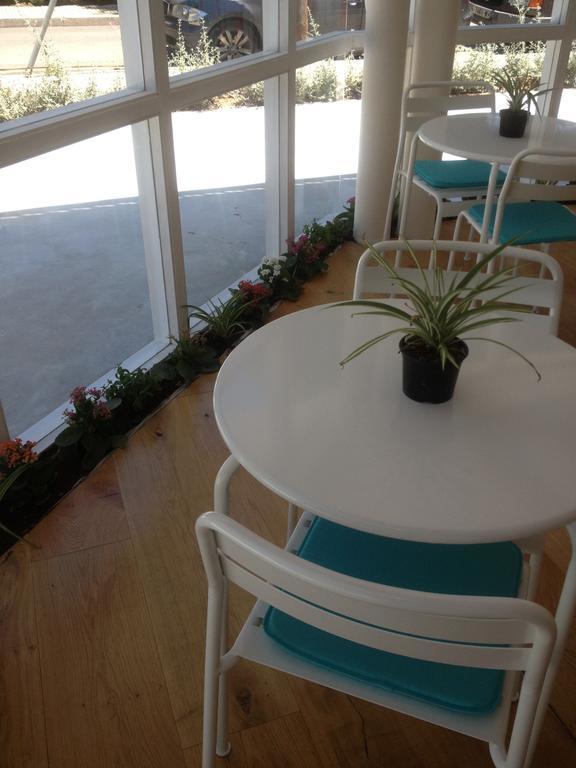 Sitges Beach Hostel Экстерьер фото