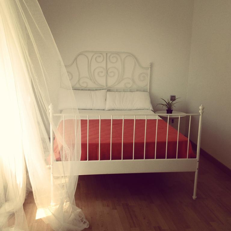 Sitges Beach Hostel Номер фото